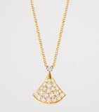 Bvlgari Divas Dream necklace 18kt gold diamonds (British brand)