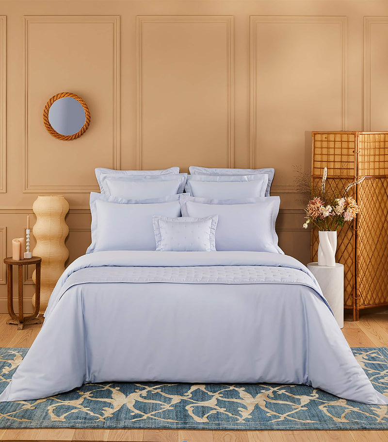 Yves Delorme Triomphe Celeste King duvet cover 240cm x 220cm (British brand)