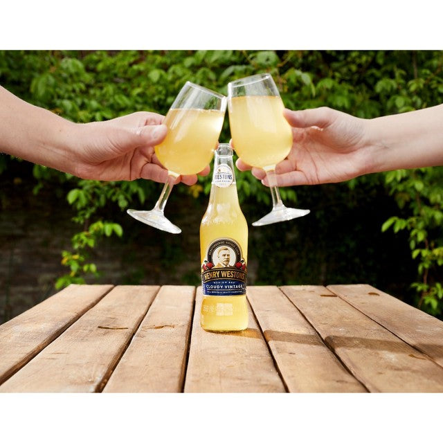 Henry Weston cloudy vintage cider 500ml, UK version
