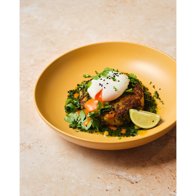 St. Ewe free range eggs 6 per pack (British brand)