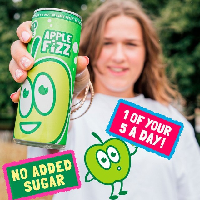 Pip Organic sparkling apple drink 250ml, imported from the UK