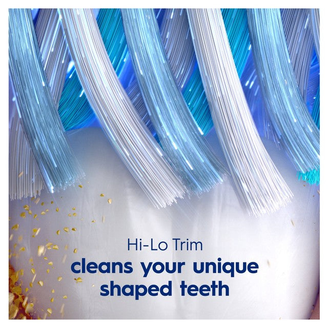 Oral-B Pro-Clean Advanced medium toothbrush, UK version