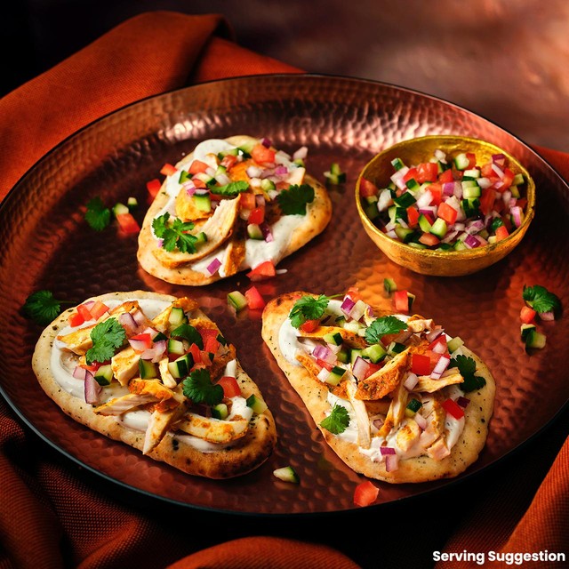 Ocado garlic & coriander naan breads 6 pack, imported from the UK