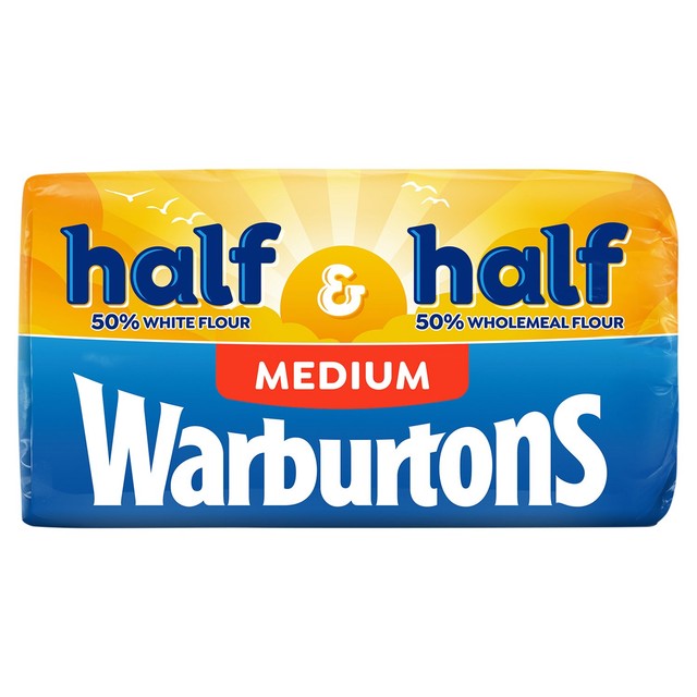 Warburtons Half & Half Medium Sliced Bread 800g, UK version