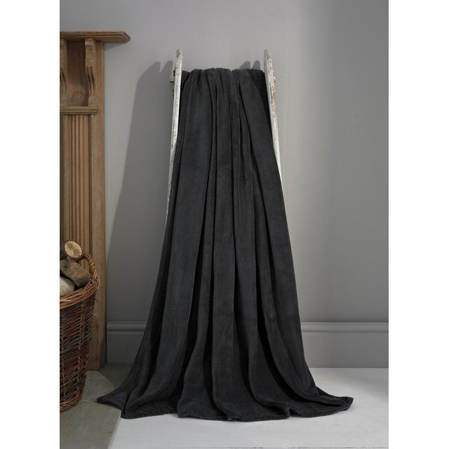 Deyongs Charcoal Fleece Throw 140cm x 180cm - British product