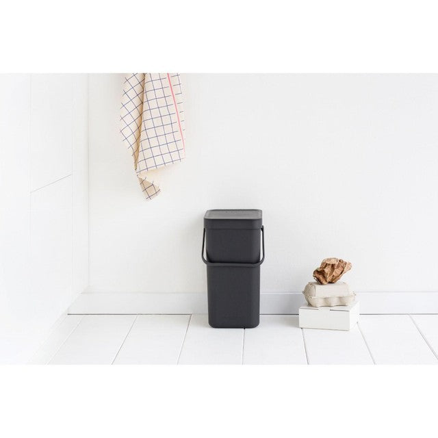 Brabantia Grey Recycle Bin 12L - British product