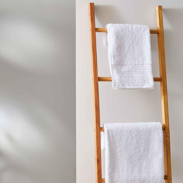 M&S bath towel in white, imported from the UK