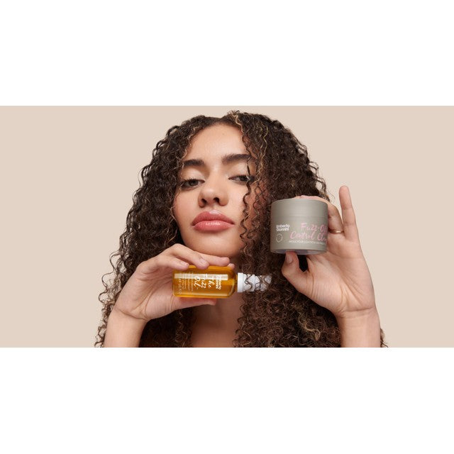 Umberto Giannini The Frizz Fix Oil 50ml hair oil (British brand)