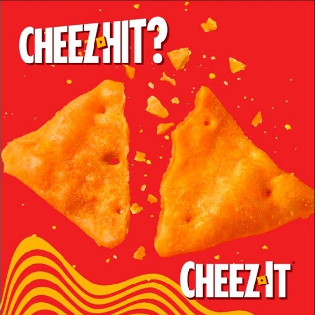 Cheez-it Double Cheese baked snacks 150g - British product