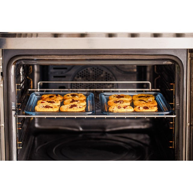 Pyrex small glass baking tray 25cm, imported from the UK