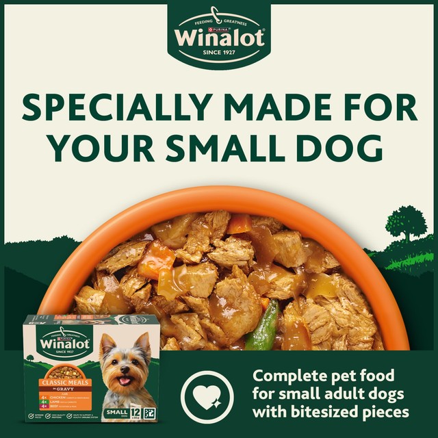 Winalot wet dog food meaty chunks in gravy for small dogs, UK version