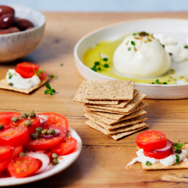 Peter's Yard Oregano Olive Oil crackers 90g, imported from the UK