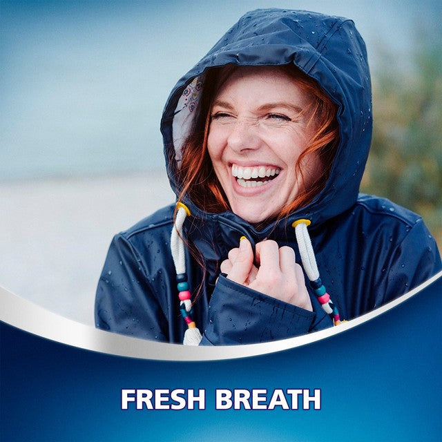 Macleans fresh mint peppermint flavour toothpaste 100ml, imported from the UK