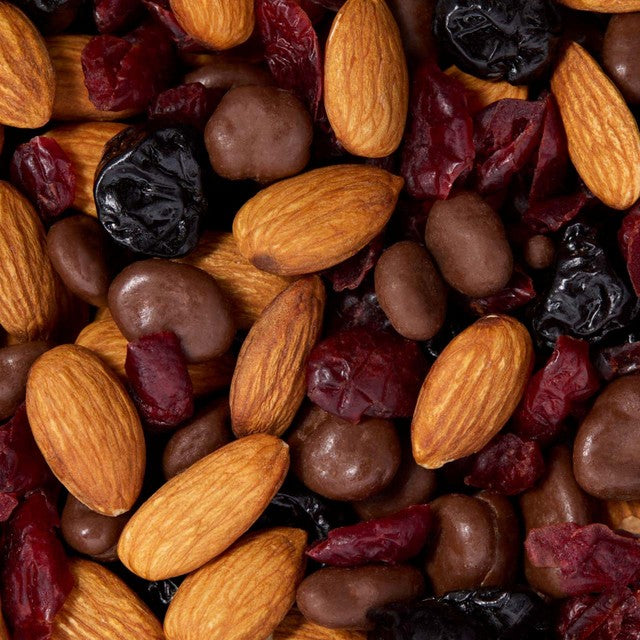 Palm and Vine chocolate fruit and nut mix, UK version