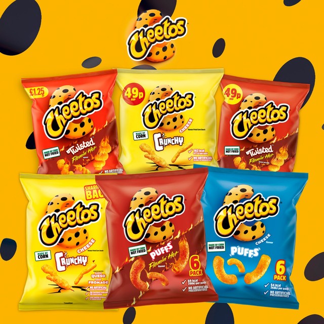 Cheetos cheese flavour corn puffs multipack - British product