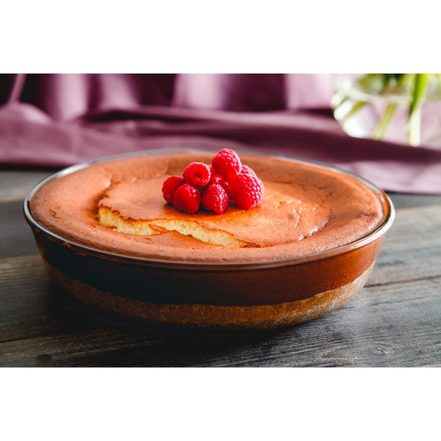 Pyrex cake and flan dish set 26cm and 28cm, imported from the UK