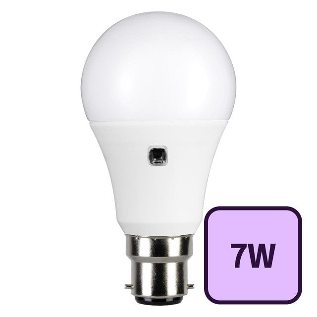 TCP Dusk to Dawn warm white sensor bulb 7W B22 (British brand)