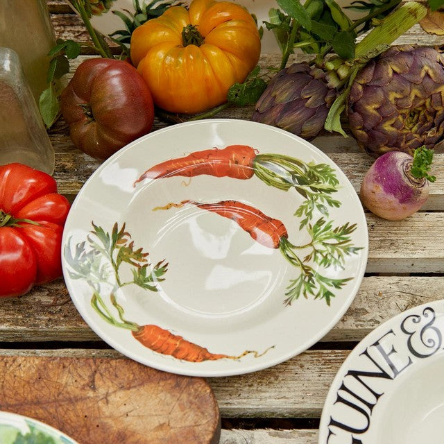 Emma Bridgewater vegetable garden carrots soup plate 24.3cm diameter - British product
