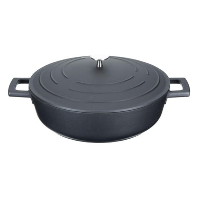 M&S MasterClass Flache Gusseisen-Schmortopf aus Aluminium 28cm/4L - Online bei McGrocer kaufen