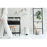 Brabantia white household pedal bin 12L - British product