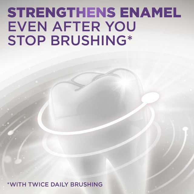 Aquafresh whitening toothpaste 75ml - British product