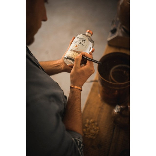 Conker Spirit Dorset Dry Gin 70cl - British product