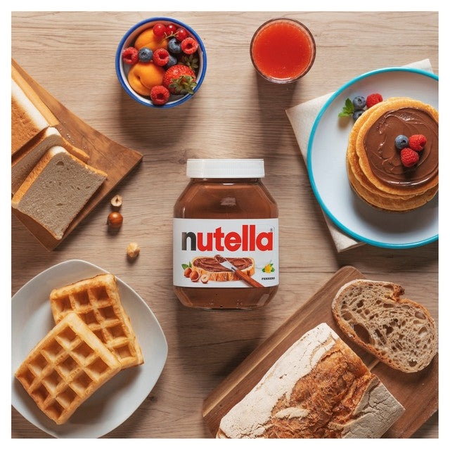 Nutella hazelnut chocolate spread 1kg, imported from the UK