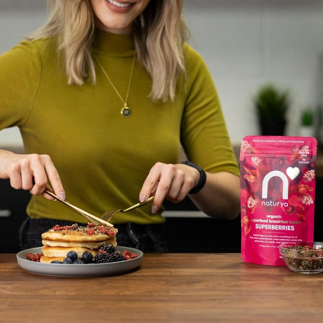 Naturya Superberries breakfast mix 150g, imported from the UK