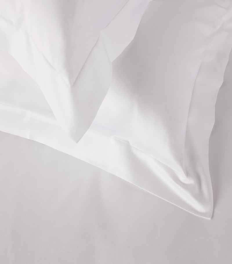 Celso De Lemos Capela flat sheet super king, UK version