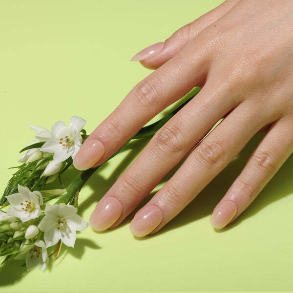 Bluesky rubber base coat Subtle Veil 10ml (British brand)