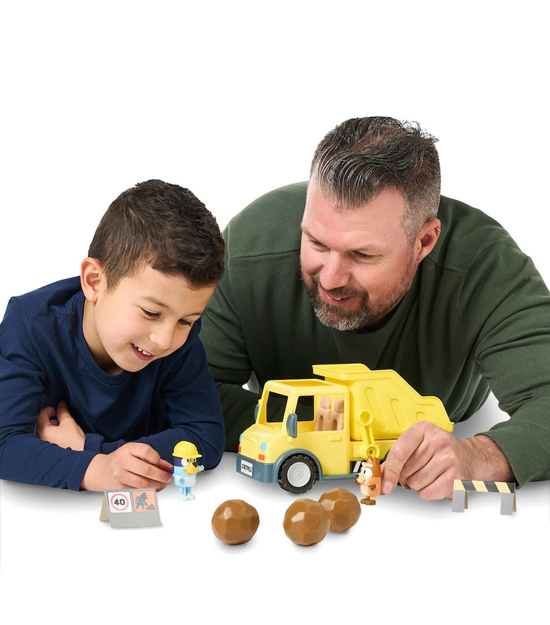 Bluey dump truck playset with figures - British product
