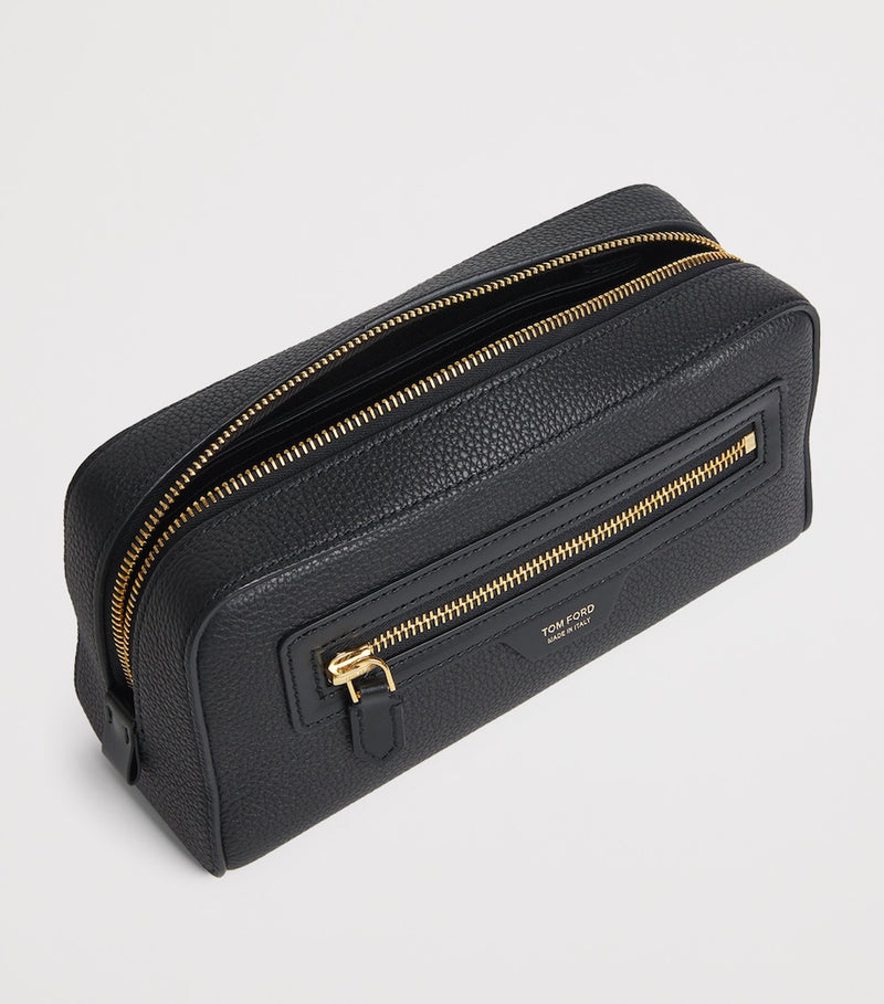 TOM FORD leather wash bag (British brand)