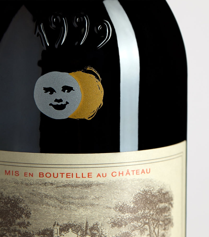 Château Lafite Rothschild red wine Pauillac Premier Grand Cru Classé 1999 75cl (British brand)