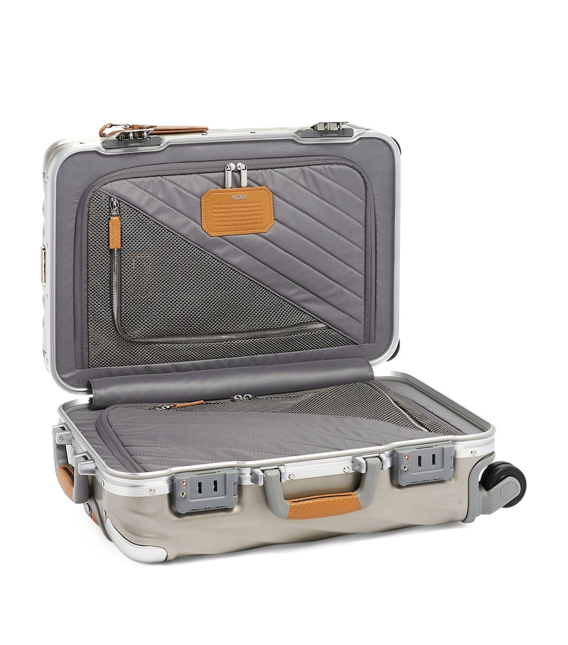 Tumi 19 Degree Titanium Cabin Suitcase 56cm (British brand)