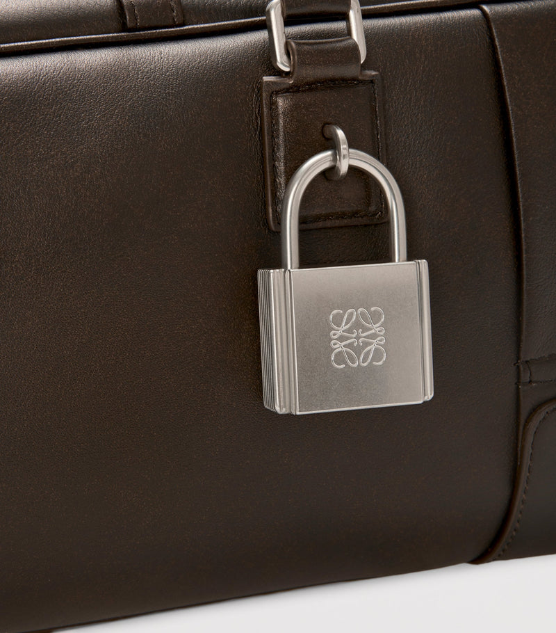 LOEWE Amazona 31 calfskin shoulder bag, imported from the UK