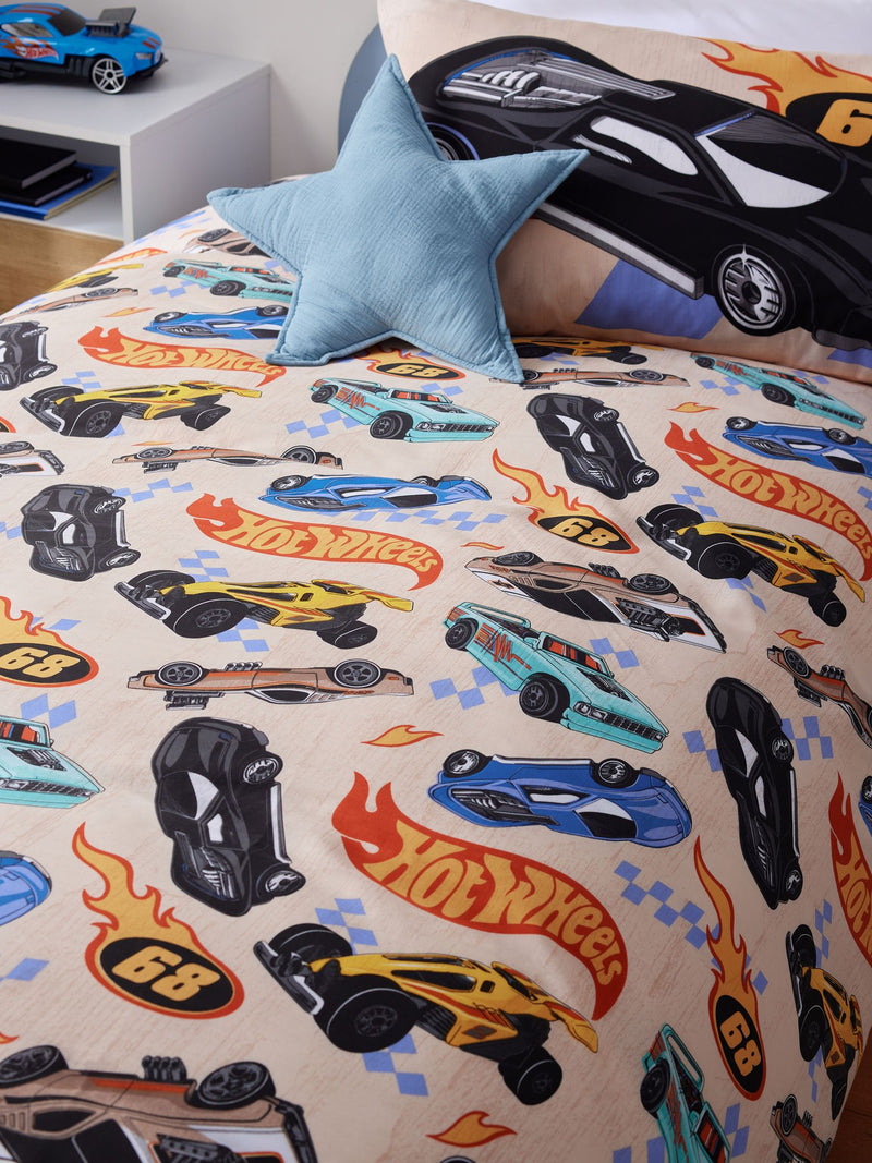Hot Wheels reversible single duvet cover and pillowcase set, imported from the UK