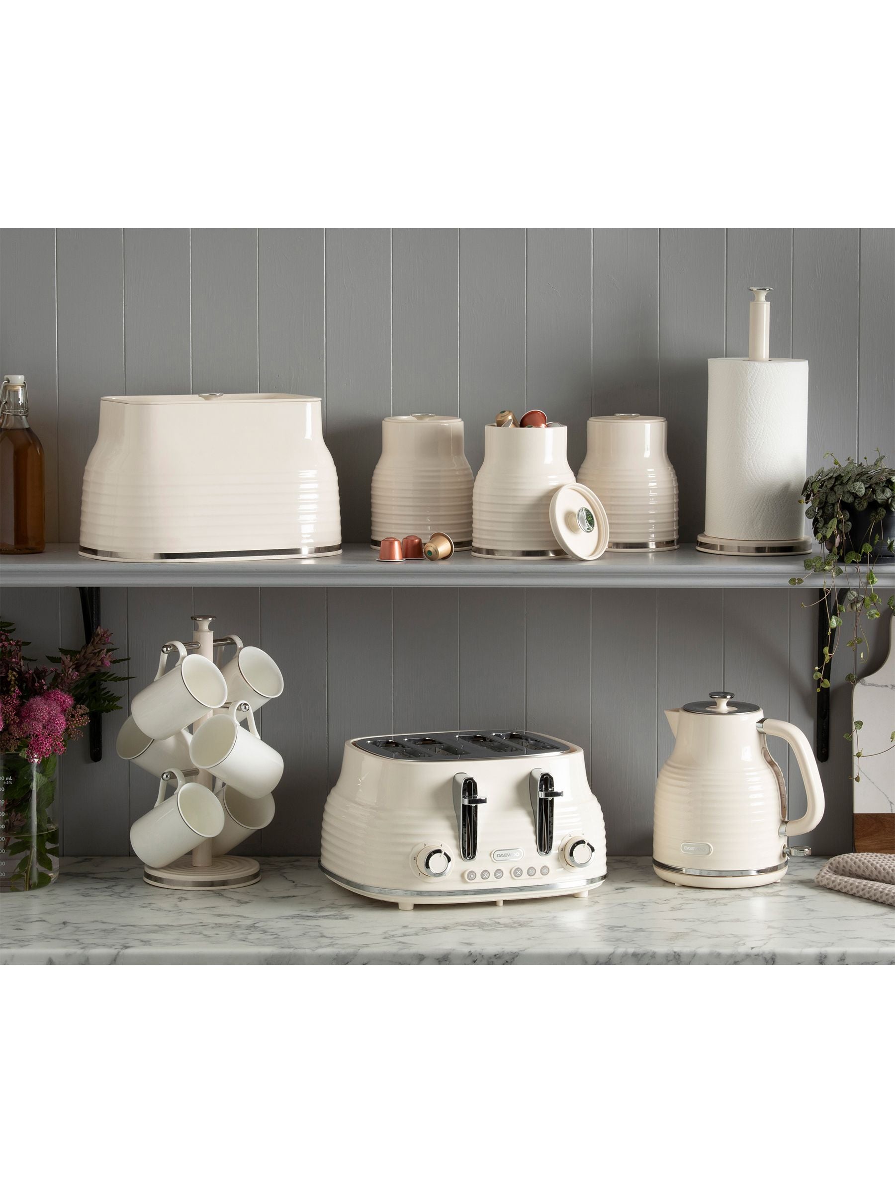 Daewoo Cream Sienna 4 Slice Toaster