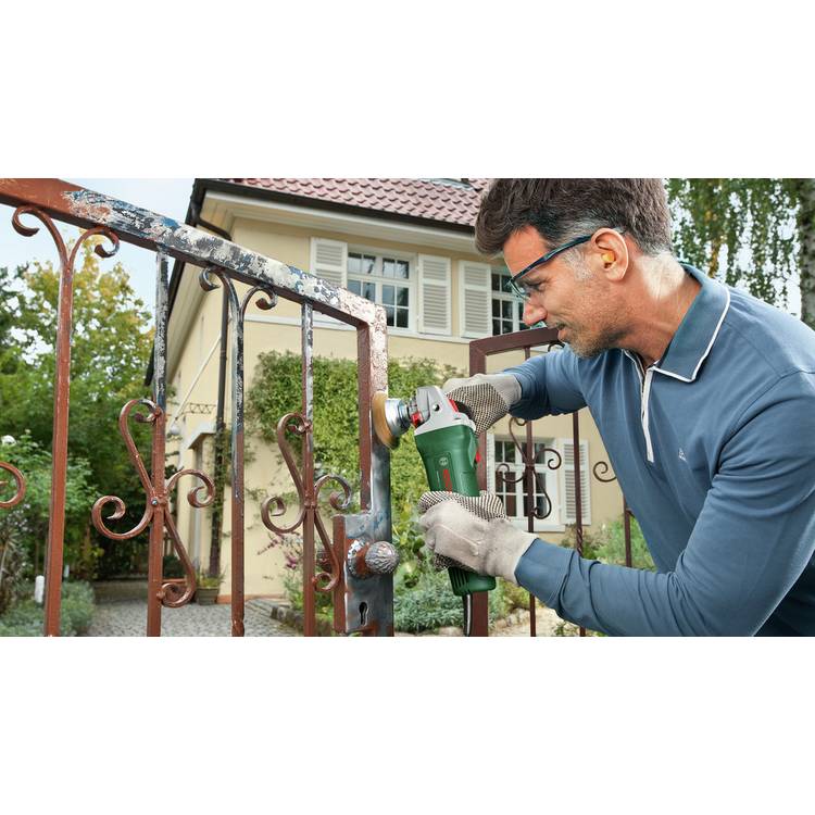 Bosch UniversalGrind 750-115 angle grinder 115mm, UK version