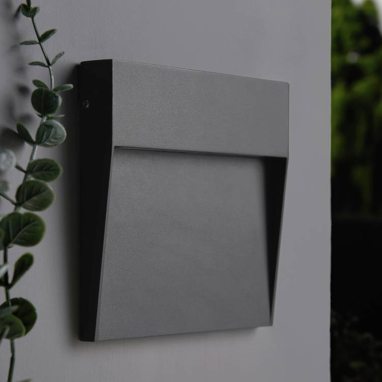 Zink AURA LED outdoor guide light in anthracite (British brand)