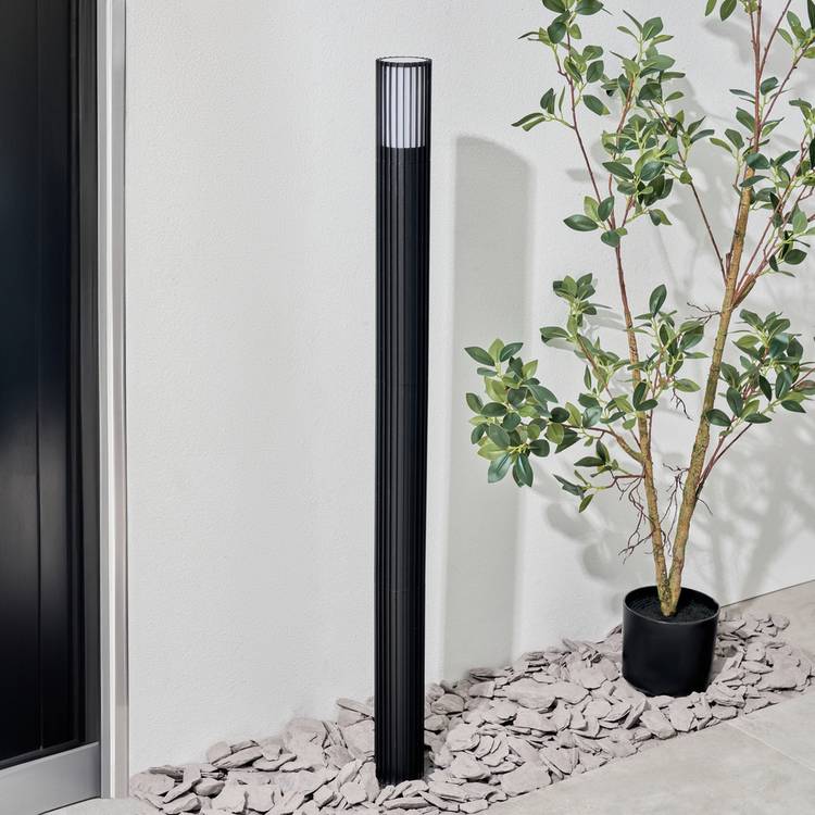 Zink IVY adjustable outdoor post light black, imported from the UK