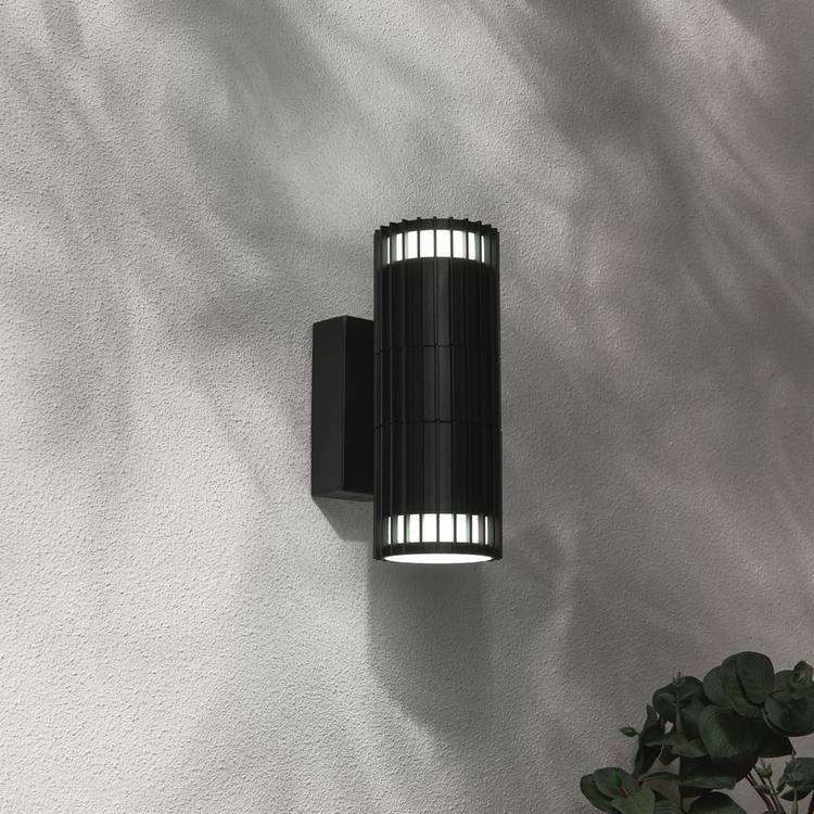 Zink IVY black outdoor wall light IP65, imported from the UK