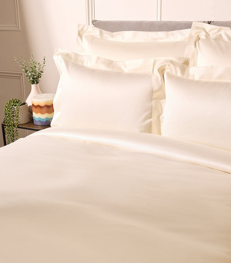 Celso de Lemos Bourdon King Pillowcase, imported from the UK