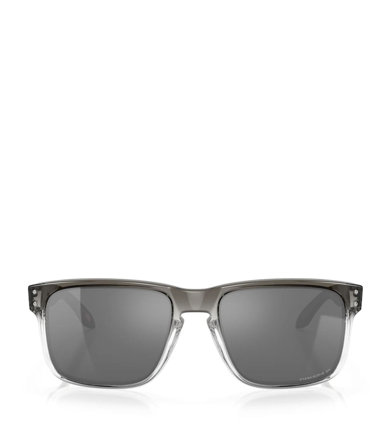 Oakley Holbrook square sunglasses with polarized lenses (British brand)