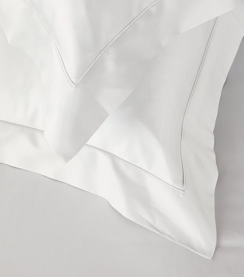 Celso De Lemos Bourdon Super King duvet cover in Egyptian cotton - British product