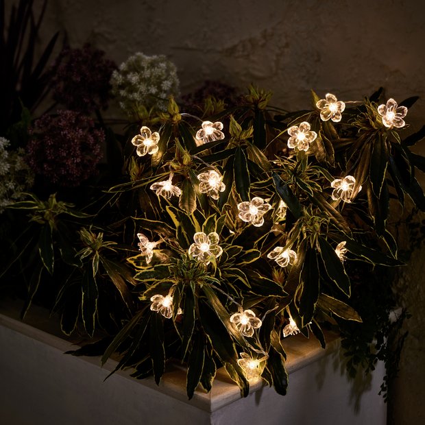 Solar flower string lights warm white 3.3m, imported from the UK