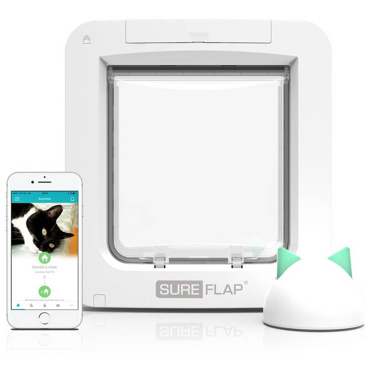 SureFlap Connect microchip pet door - British product