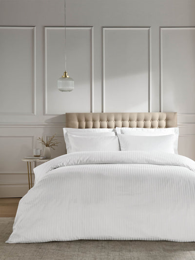 Catherine Lansfield Hvit Sateng Stripe Montert Laken