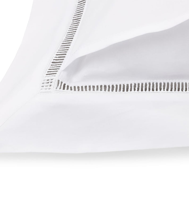 Yves Delorme Colisée Blanc Square Oxford pillowcase 65cm x 65cm (British brand)