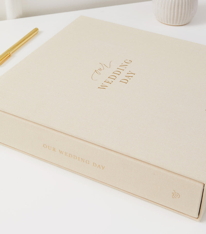 Blush and Gold wedding photo album with slipcase and envelope - British product