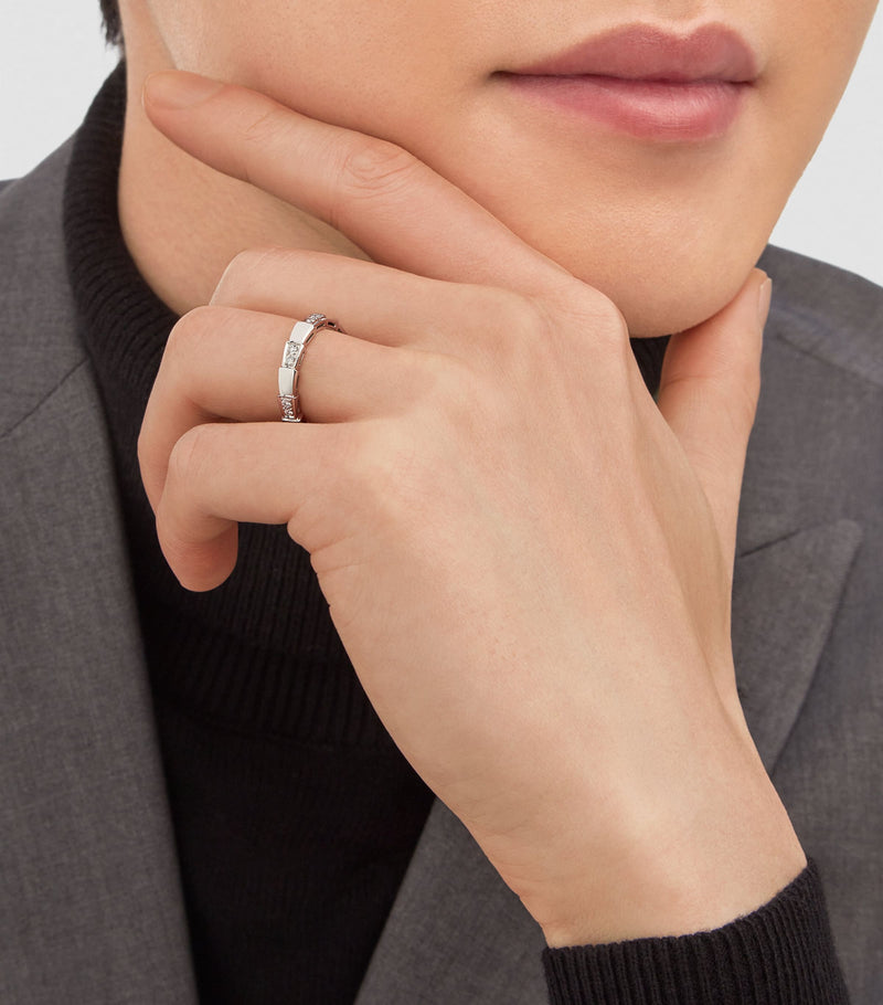 Bvlgari Serpenti Viper 18k white gold diamond ring, UK version